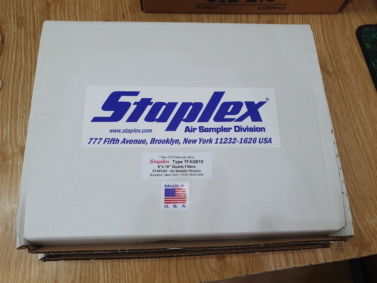 Màng lọc sợi thạch anh Staplex Type TFAQ810 Quartz Filter, lấy mẫu bụi PM10, PM2.5 trong môi trường không khí xung quanh và môi trường lao động, hãng Staplex, USA
